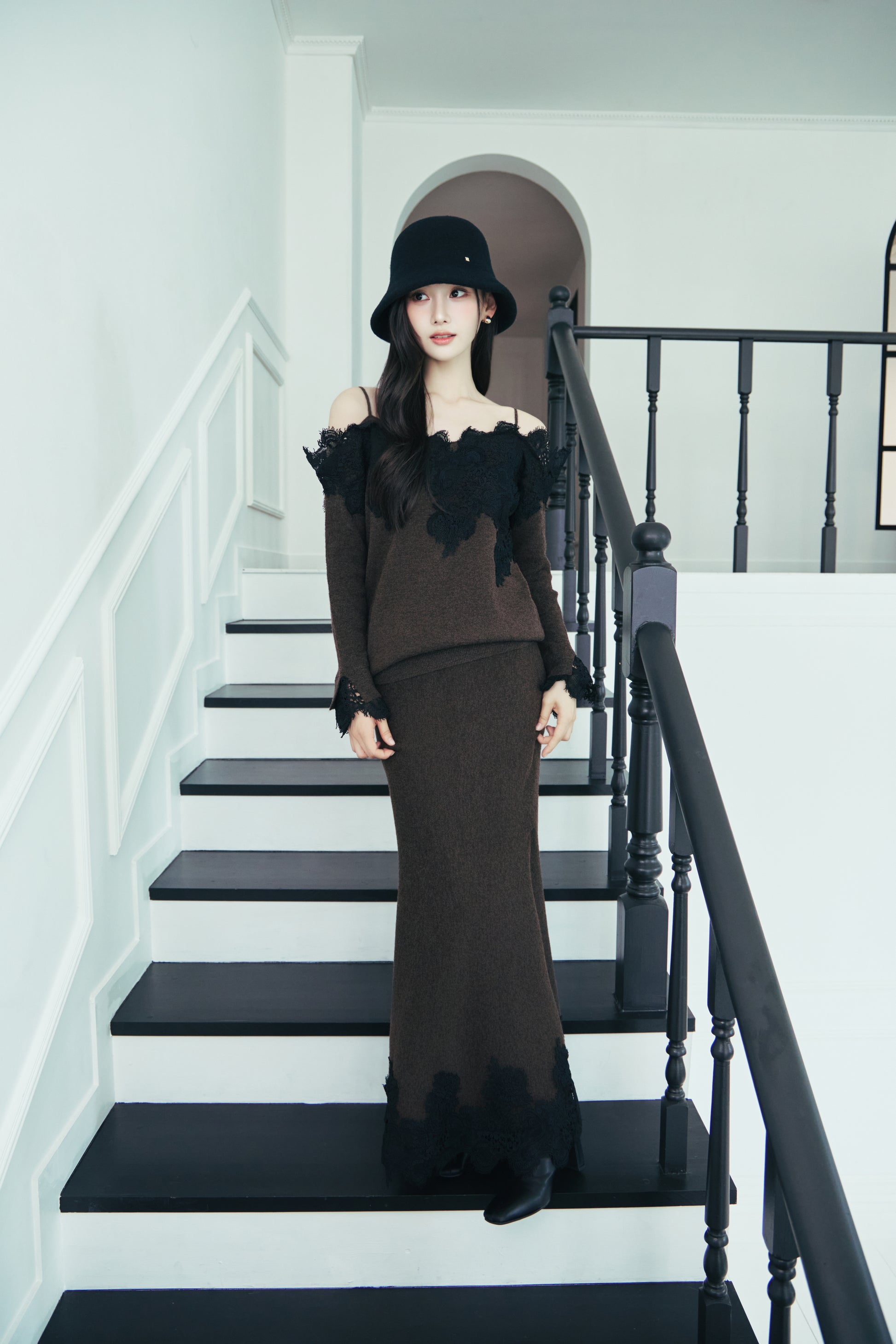 モデル身長：166cm 【トップス】カラー：brown 【ボトムス】カラー：brown サイズ：SM