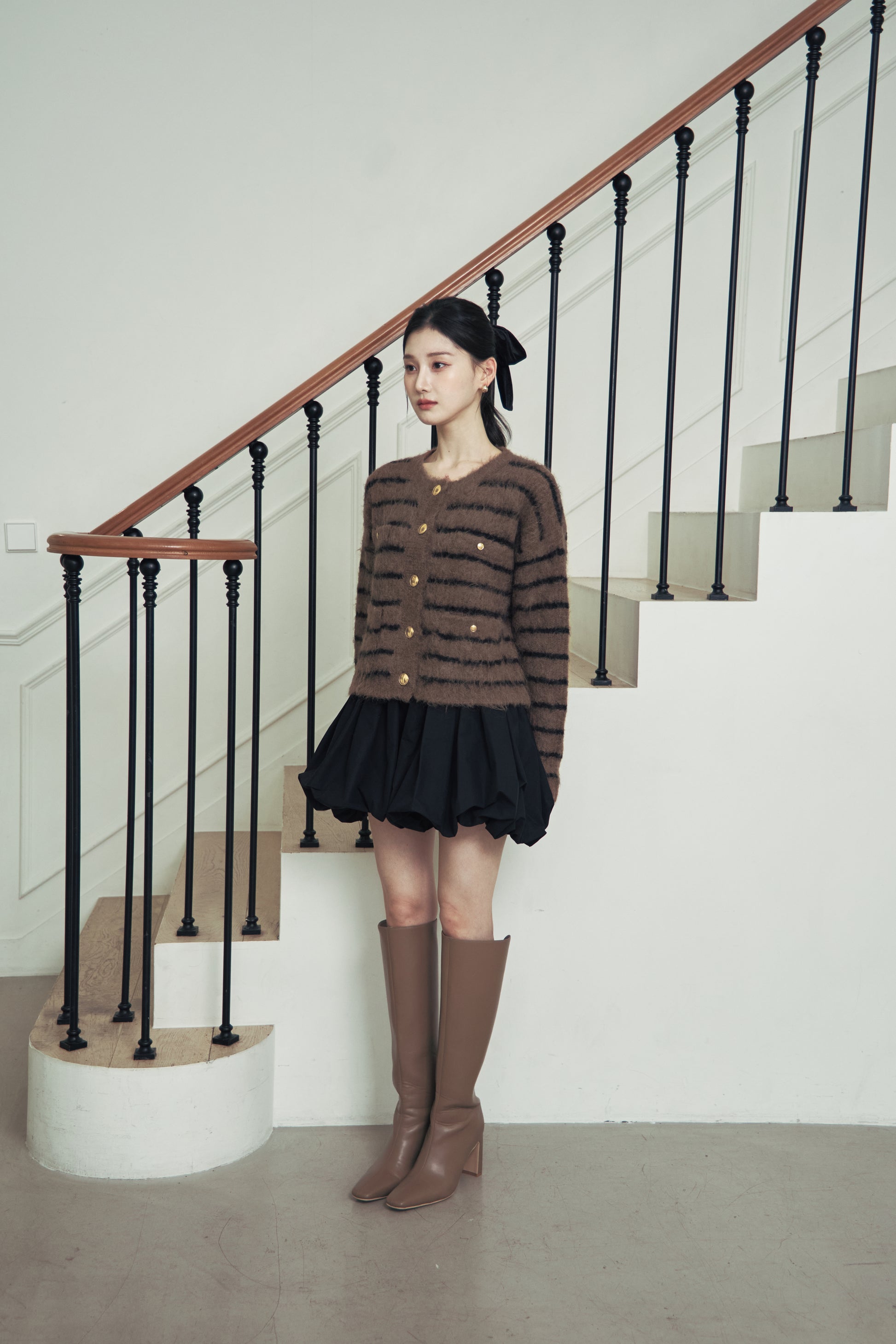 着用モデル：166cm 【トップス】カラー：brown × black border