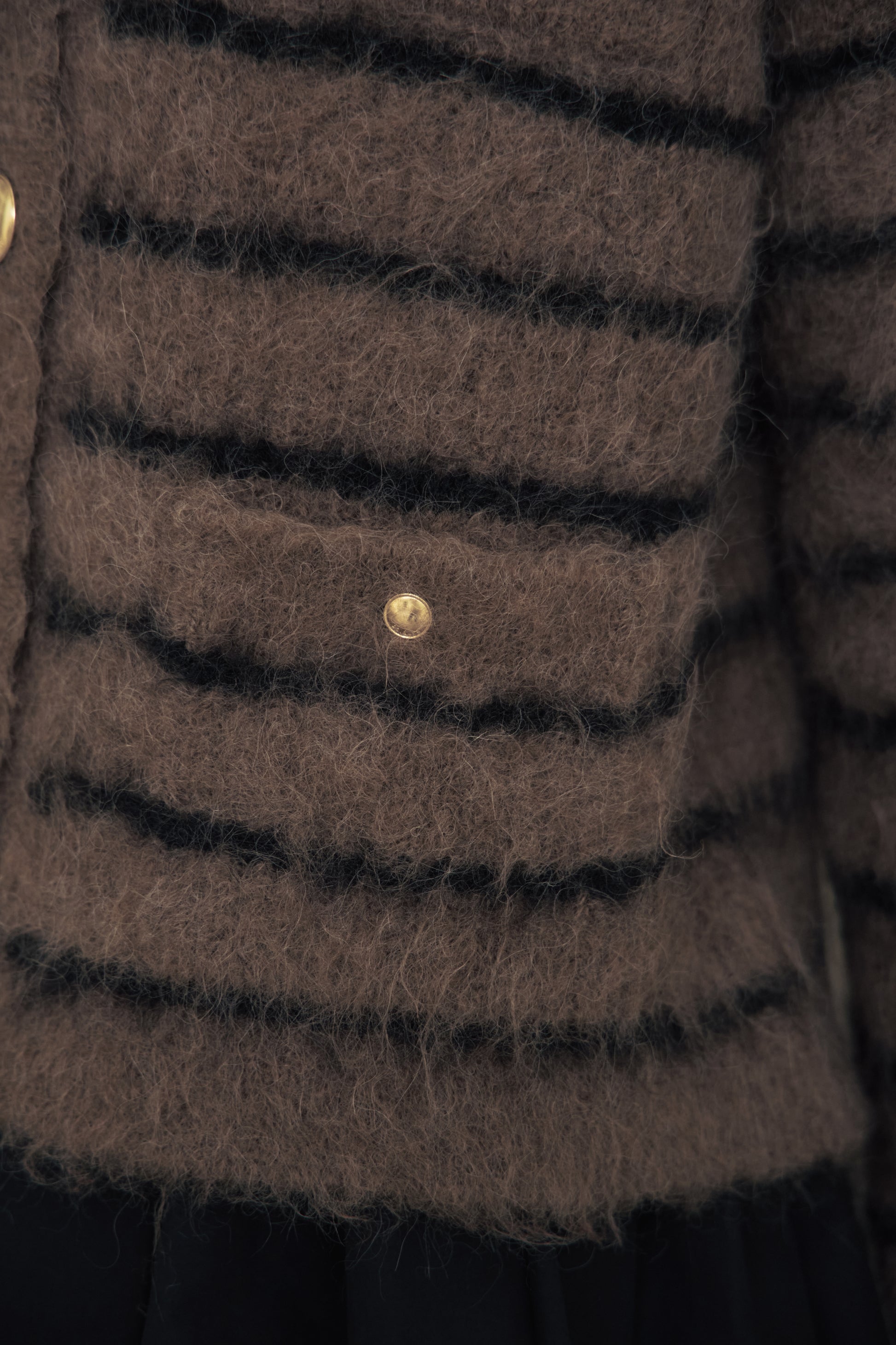 カラー：brown × black border