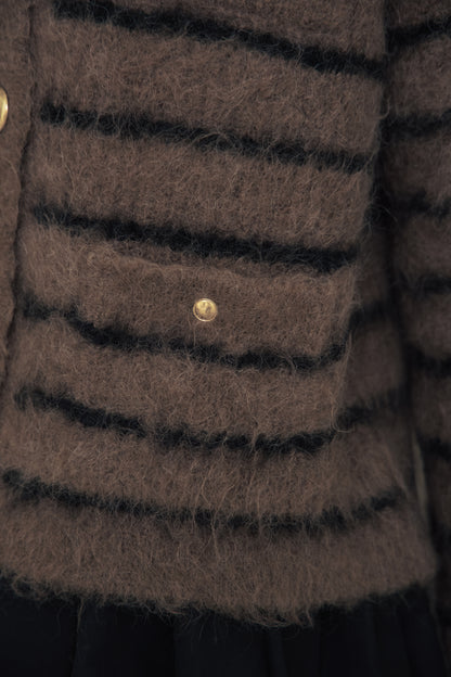 カラー：brown × black border