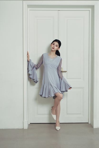 着用モデル：166cm カラー：gray saxe