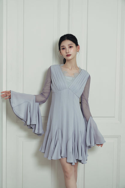 着用モデル：166cm カラー：gray saxe
