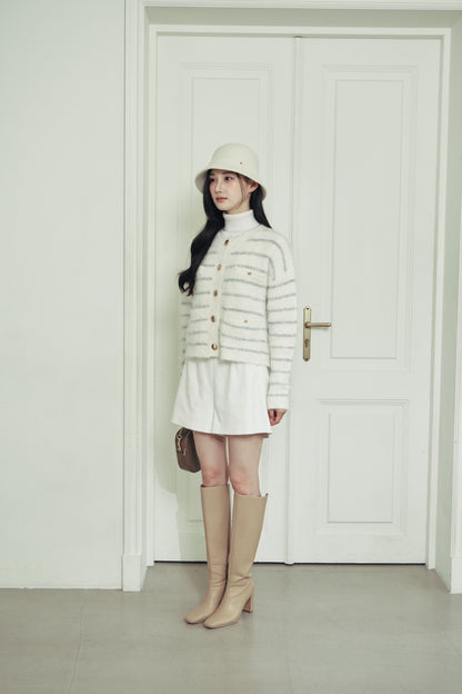モデル身長：166cm 【トップス】カラー：off white × grey border