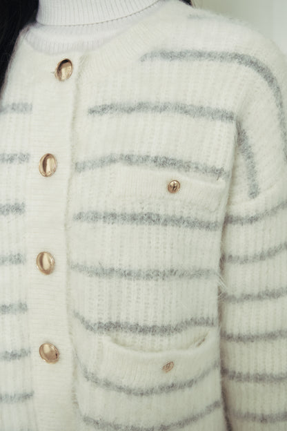 カラー：off white × grey border