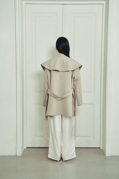 モデル身長：166cm 【アウター】カラー：milk beige