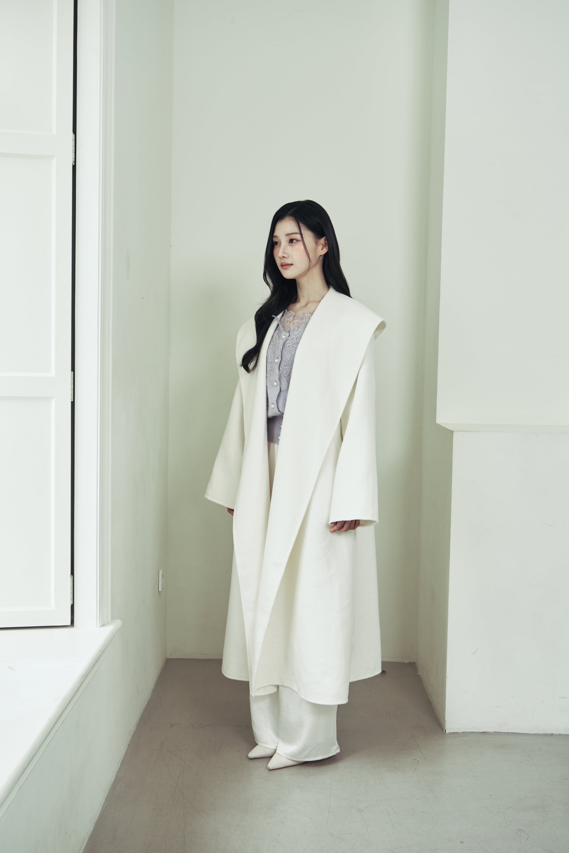 モデル身長：166cm 【アウター】サイズ：MM カラー：off white 