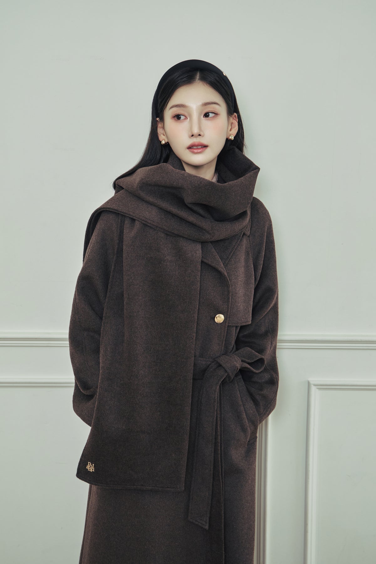 モデル身長：166cm カラー：brown