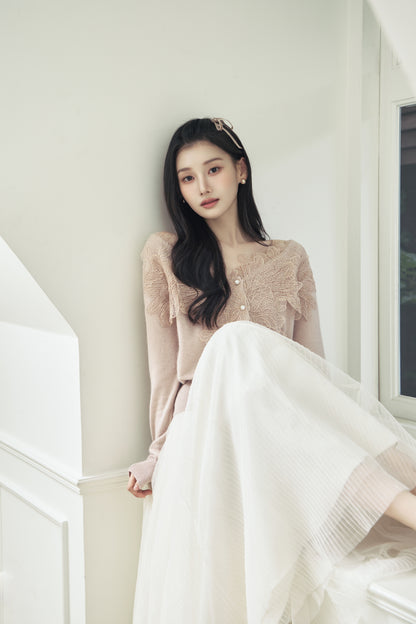 モデル身長：166cm 【トップス】カラー：pink 【ボトムス】カラー：off white サイズ：M