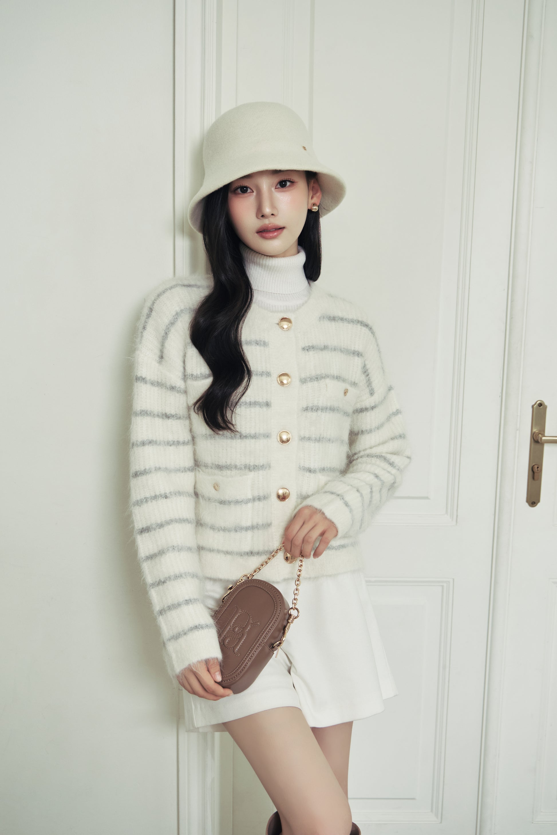モデル身長：166cm 【トップス】カラー：off white × grey border
