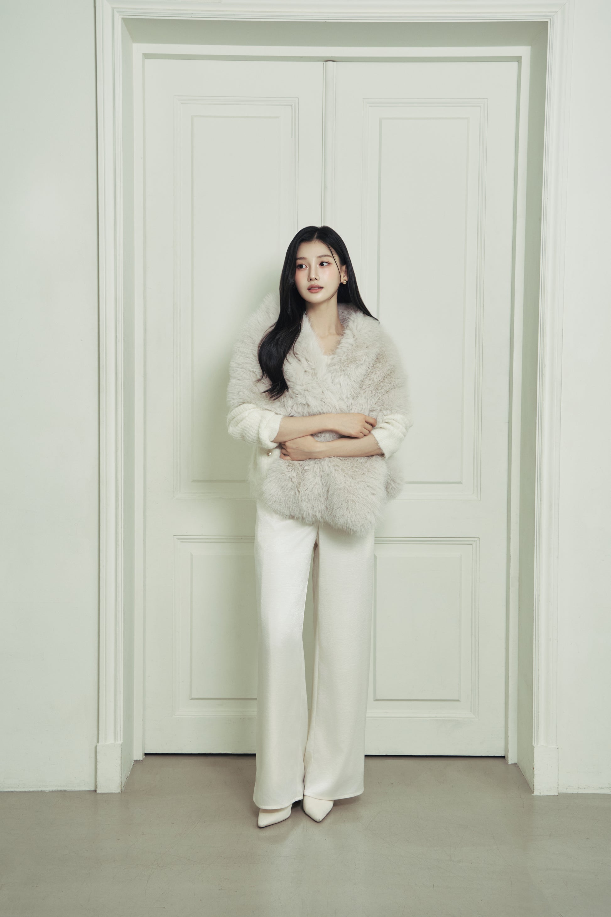 モデル身長：166cm カラー：ivory
