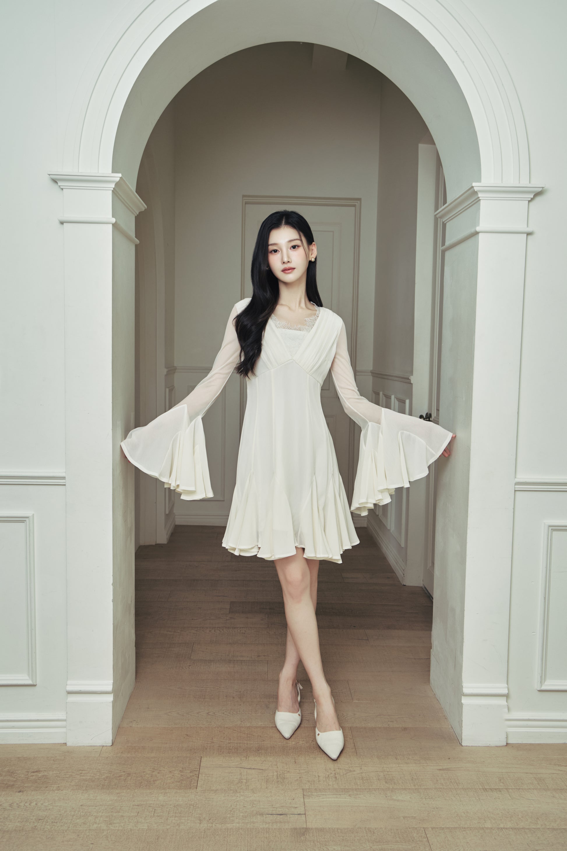 モデル身長：166cm カラー：ivory サイズ：MM