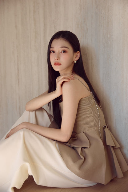 モデル身長：166cm カラー：beige