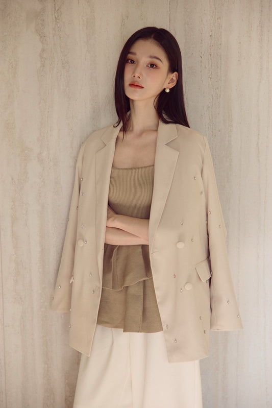 モデル身長：166cm　カラー：beige