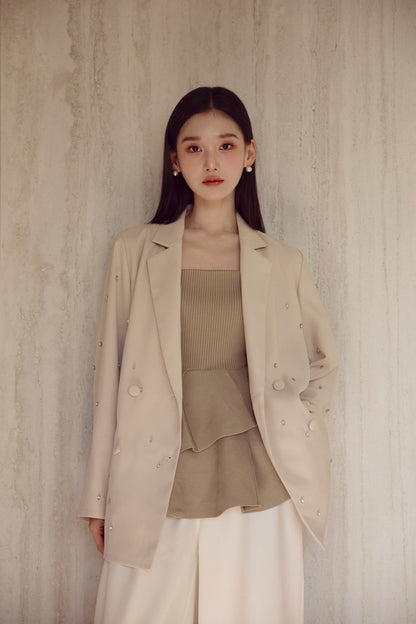 モデル身長：166cm カラー：beige