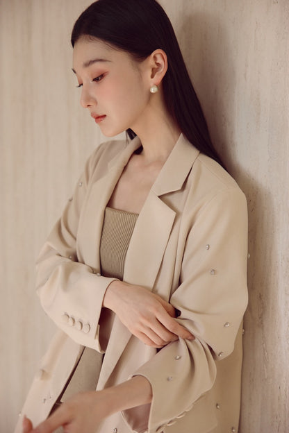 モデル身長：166cm カラー：beige