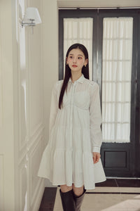 white / S