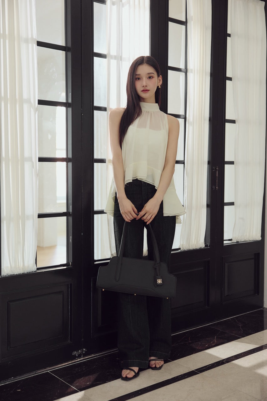 モデル身長：166cm カラー：white