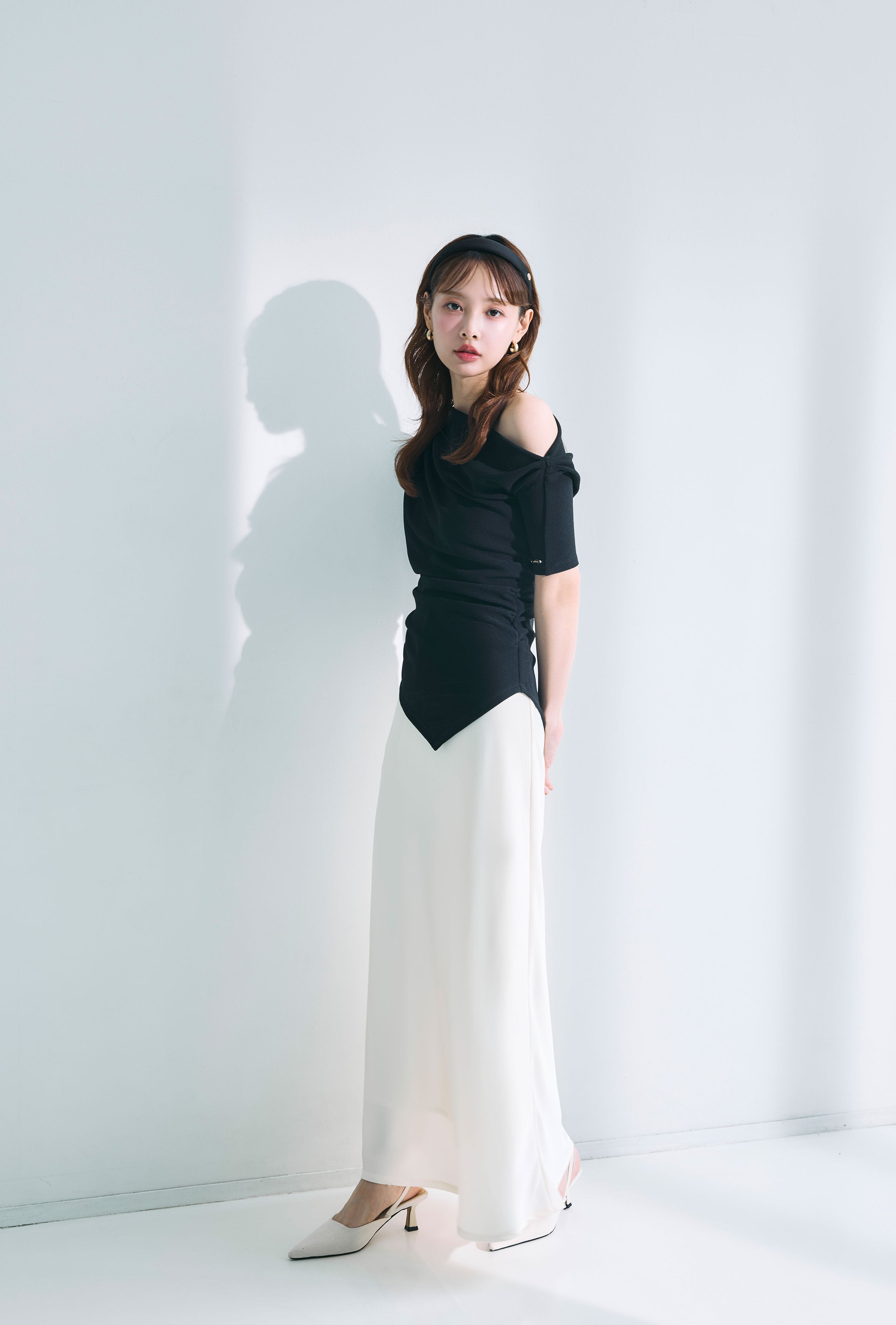 アシンメトリードレープトップス – poláura OFFICIAL ONLINE STORE