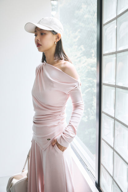 モデル身長：172cm サイズ：FREE カラー：pink