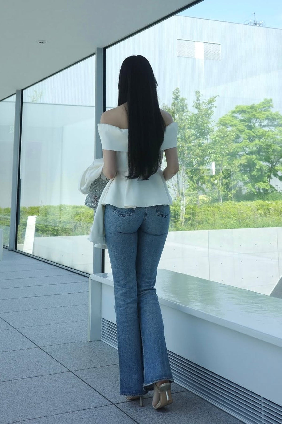 モデル身長：171cm　サイズ：FREE　カラー：white
