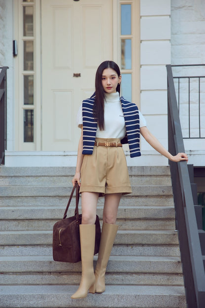 モデル身長：166cm カラー：cardigan/navy , tops/ivory , pants/camel