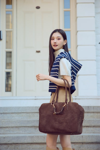 モデル身長：166cm カラー：cardigan/navy , tops/ivory