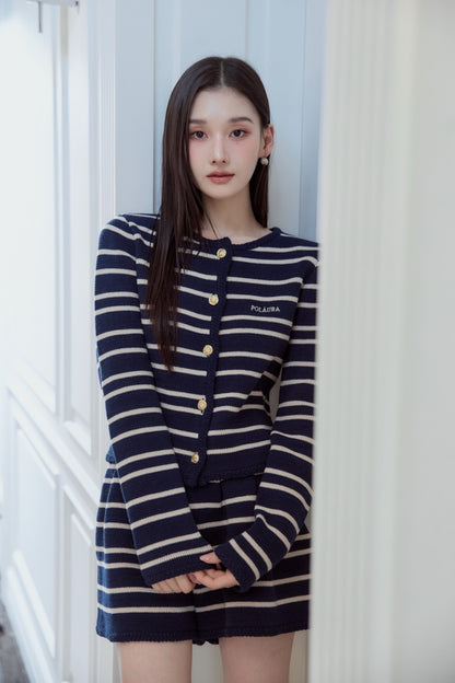 モデル身長：166cm　トップスカラー：navy　ボトムカラー：navy