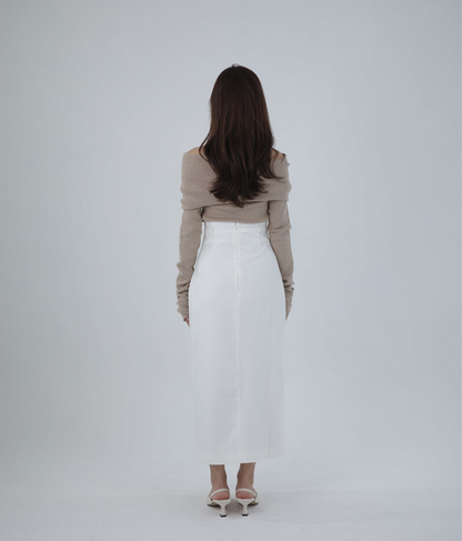 モデル身長：155cm　サイズ：S　カラー：white