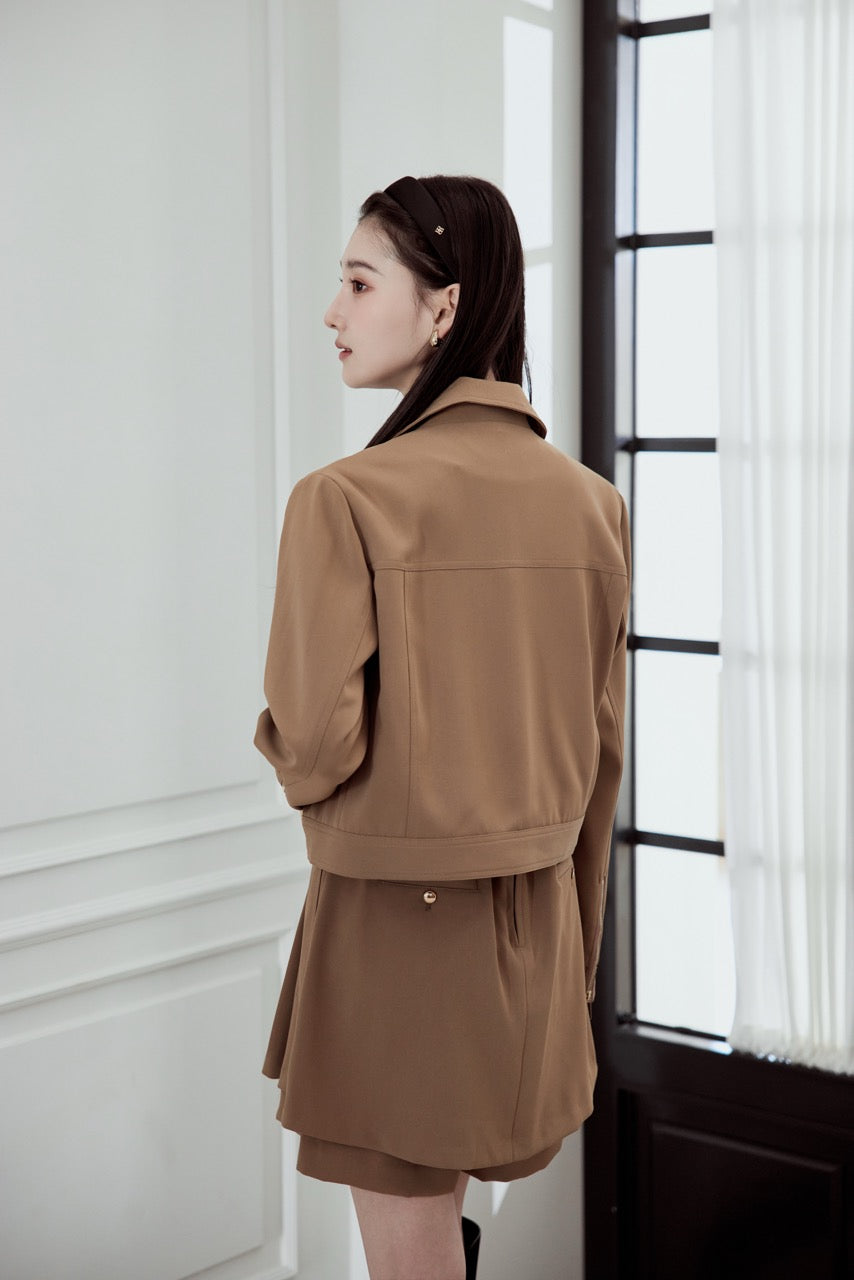 モデル身長：166cm カラー：camel