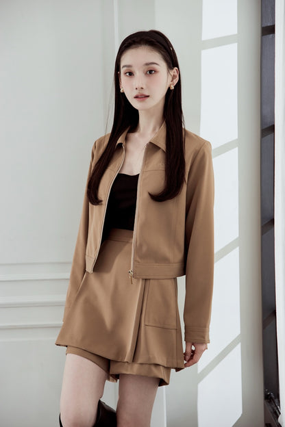 モデル身長：166cm カラー：camel