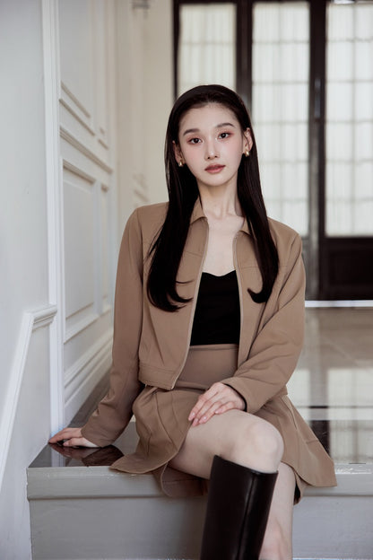 モデル身長：166cm カラー：camel