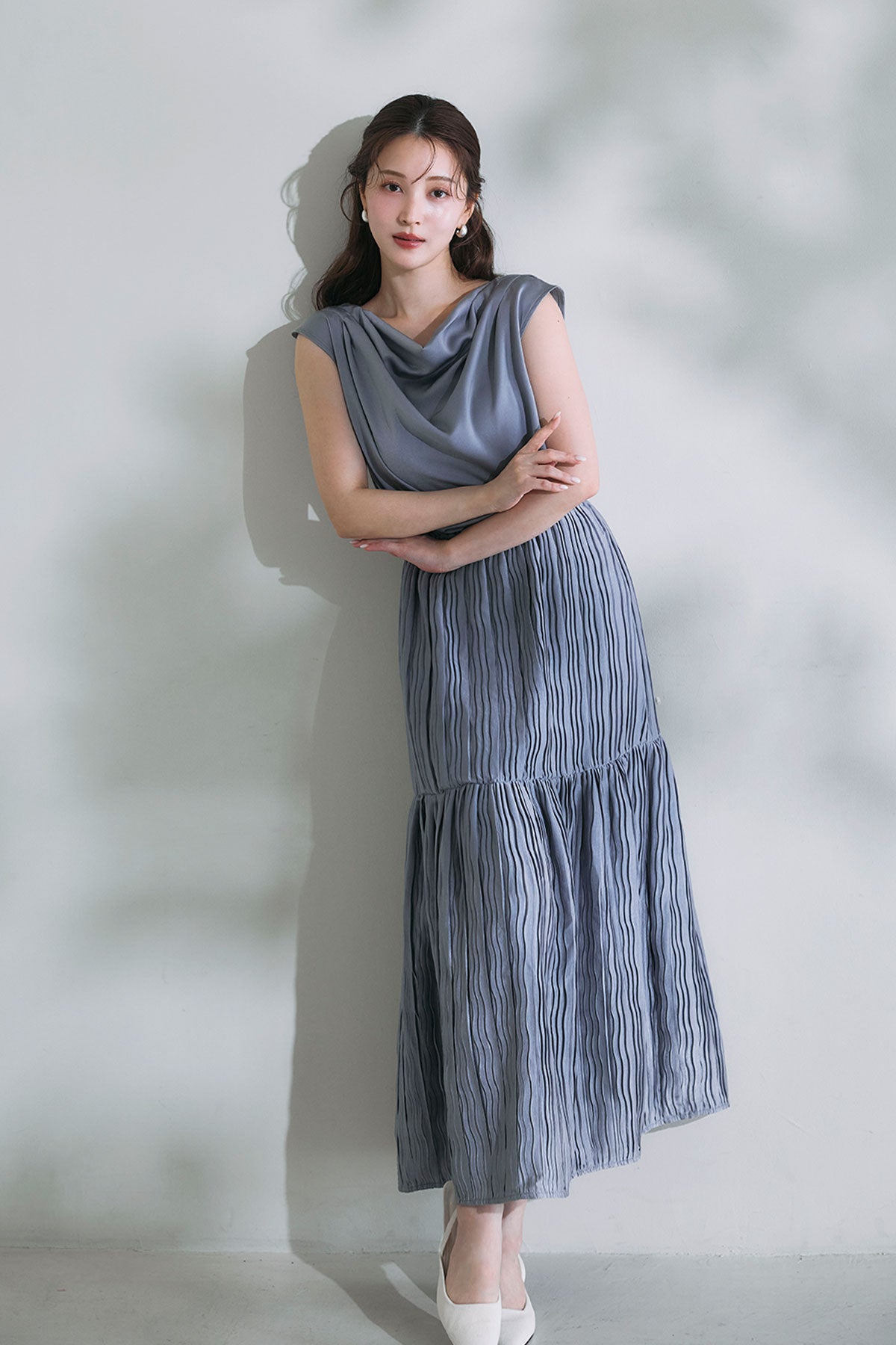 モデル身長：160cm　サイズ：S　カラー：blue grey