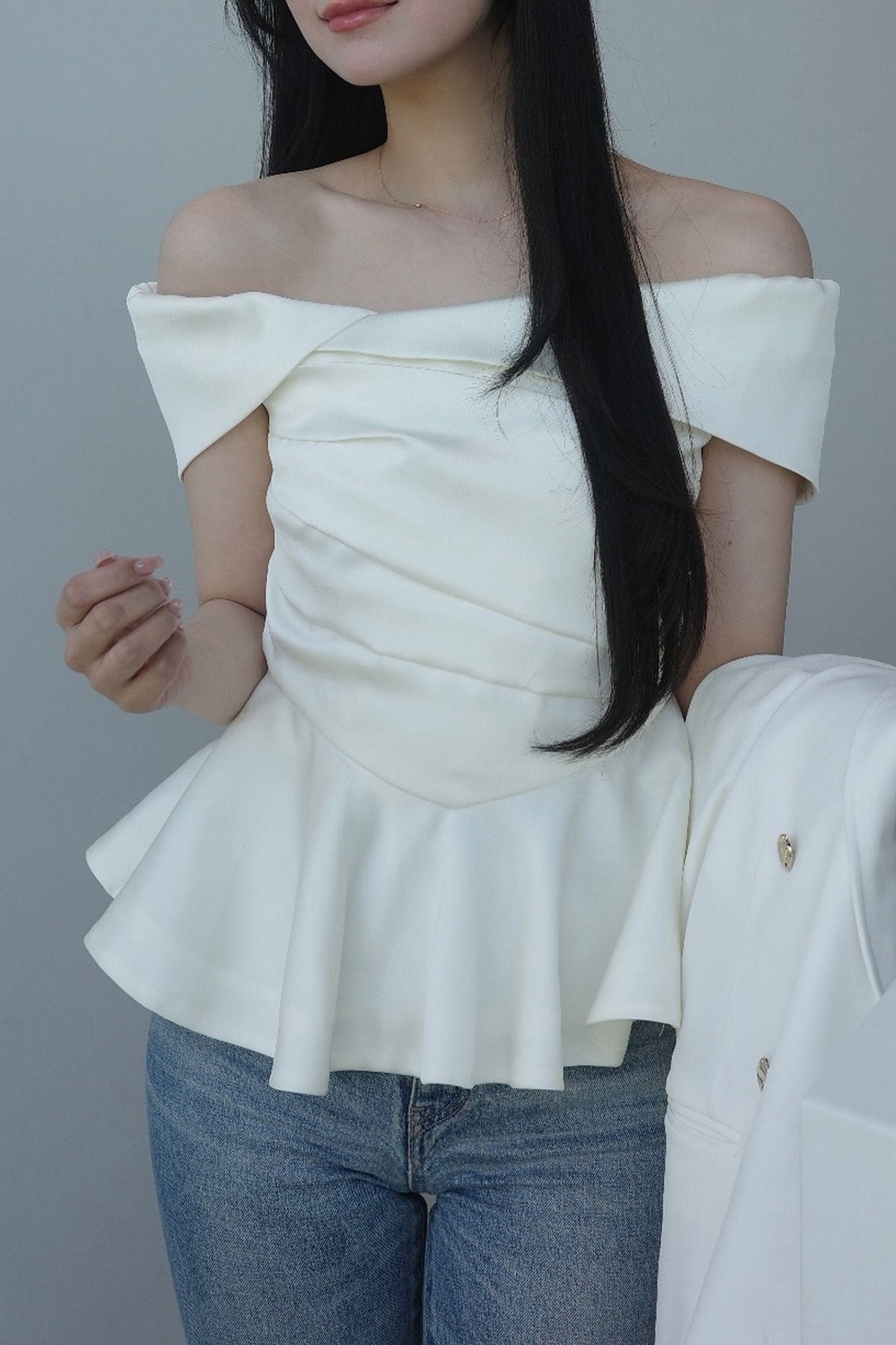 モデル身長：171cm　サイズ：FREE　カラー：white