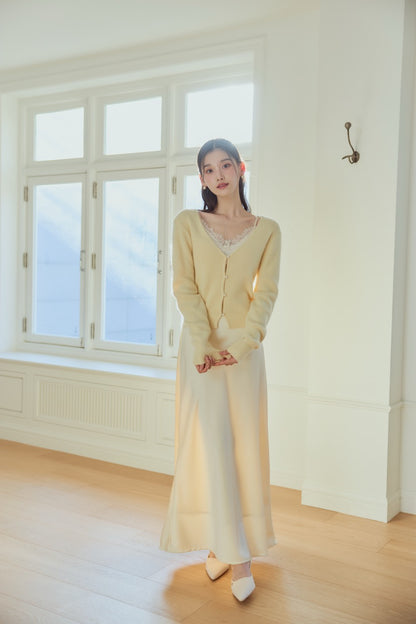 モデル身長:166cm トップスカラー:yellowボトムカラー:ivory ボトムサイズ:M