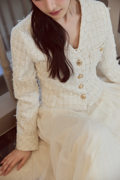 モデル身長：166cm　トップスカラー：white　ボトムカラー：off white　
ボトムサイズ：M