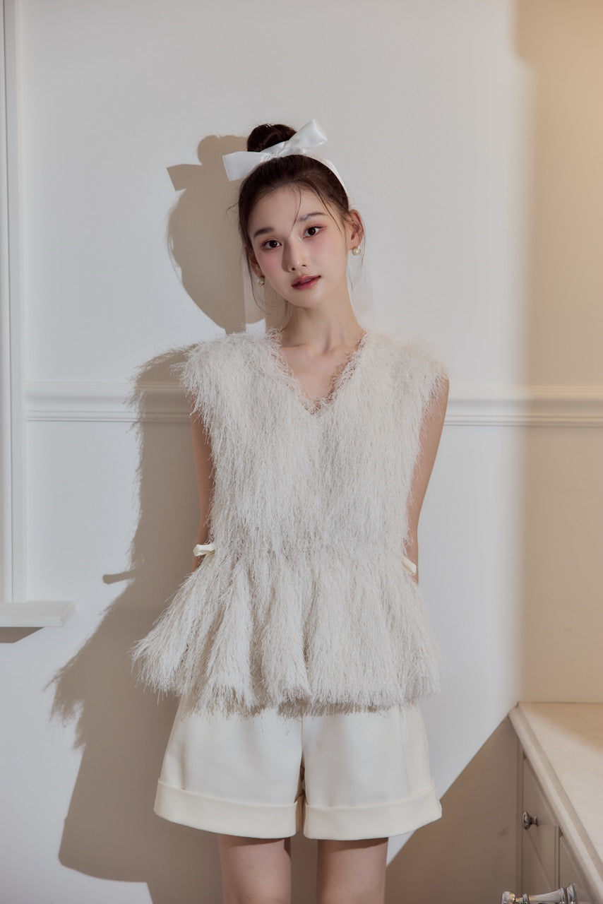 モデル身長：166cm　トップスカラー：off white　ボトムカラー：off white　ボトムサイズ：M