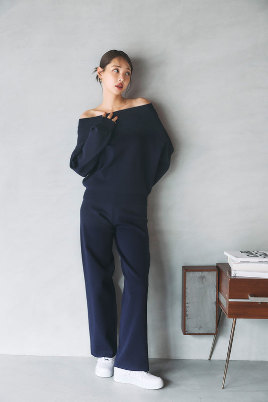 モデル身長：172cm サイズ：M カラー：navy