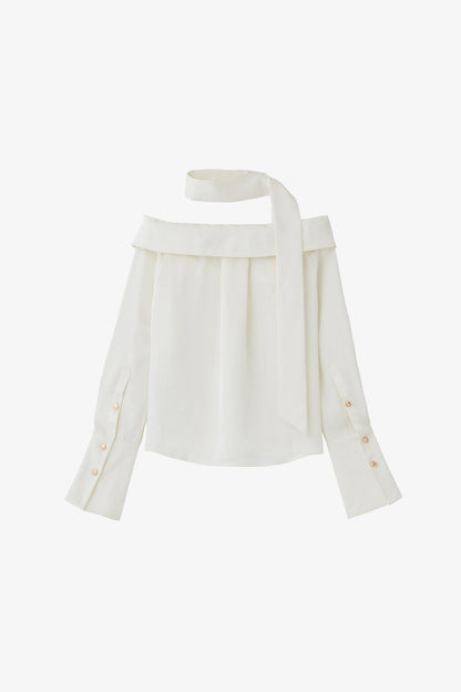 カラー：offwhite