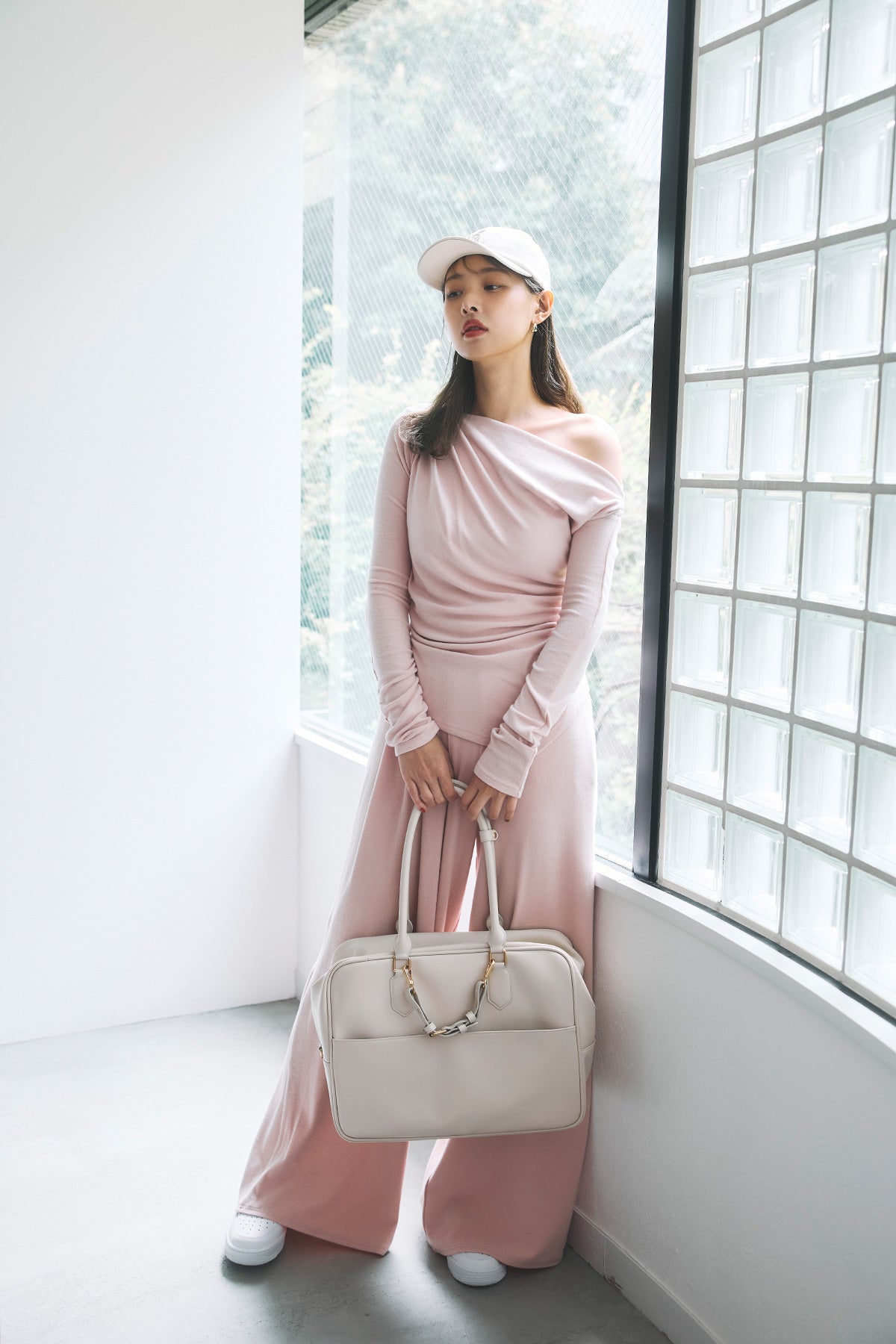 モデル身長：172cm サイズ：MT カラー：pink