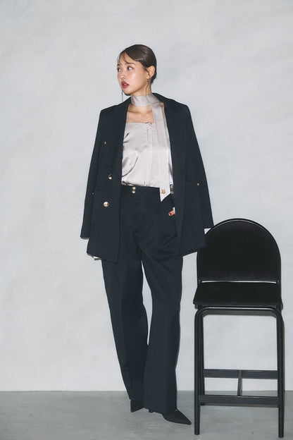 モデル身長：172cm サイズ：FREE カラー：navy