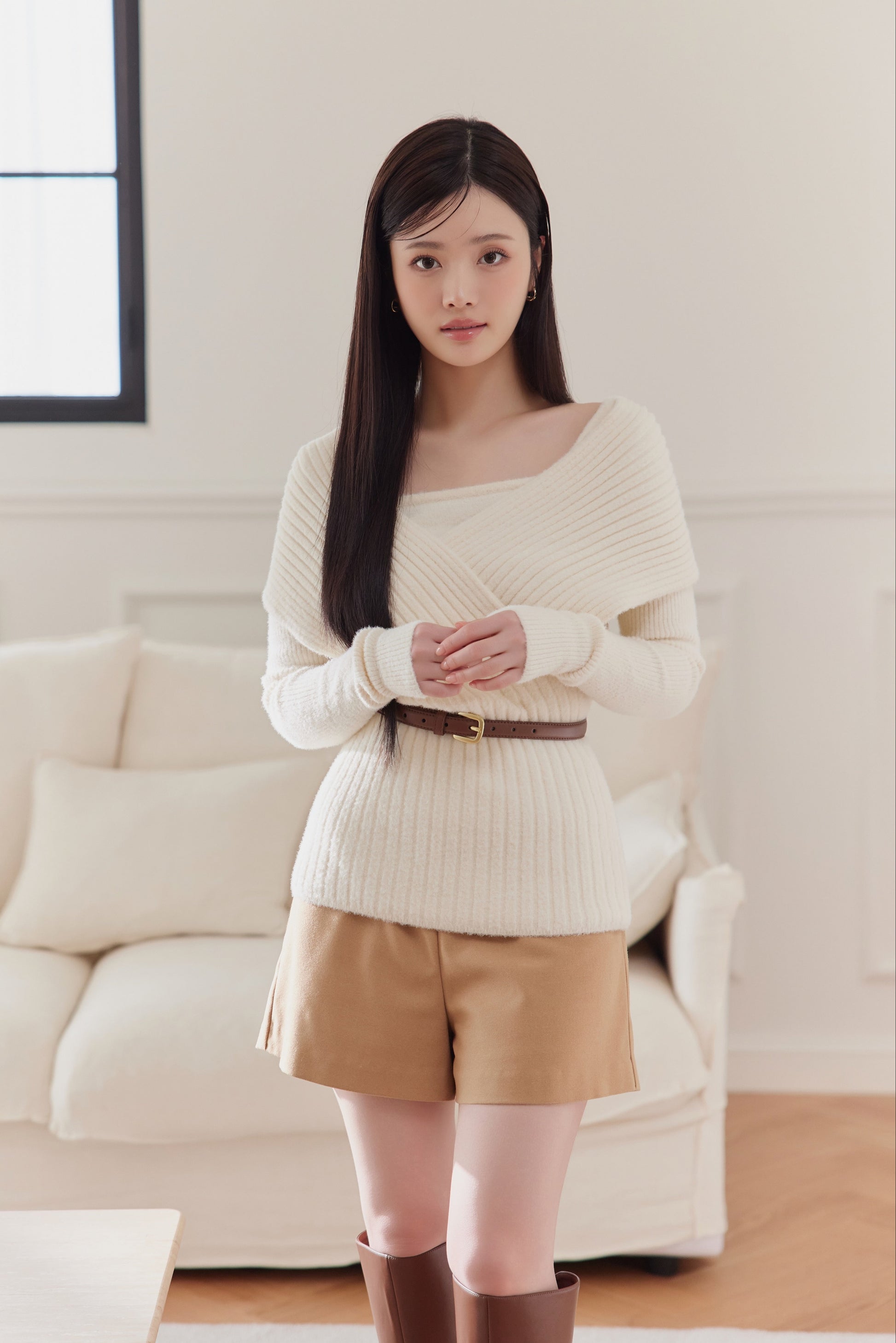 モデル身長：164cm カラー：off-white