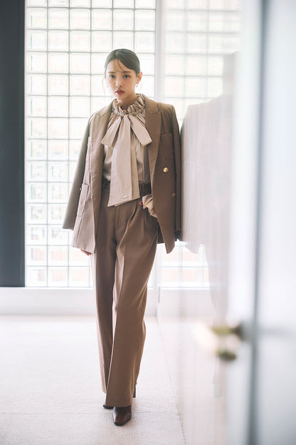 モデル身長：172cm サイズ：M カラー：camel