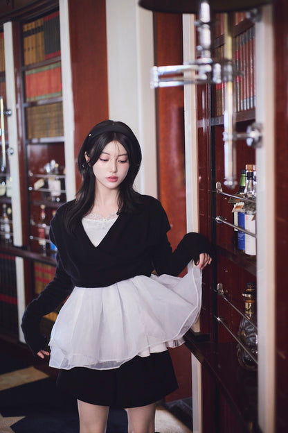 モデル身長：157cm 【トップス】カラー：black × white 【ボトムス】カラー：black サイズ：MM