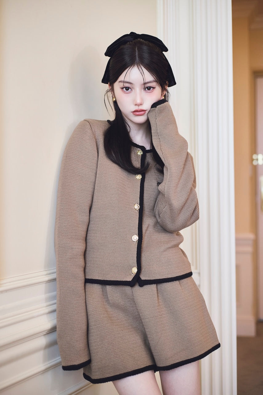 モデル身長：157cm 【トップス】カラー：mocha 【ボトム】カラー：mocha