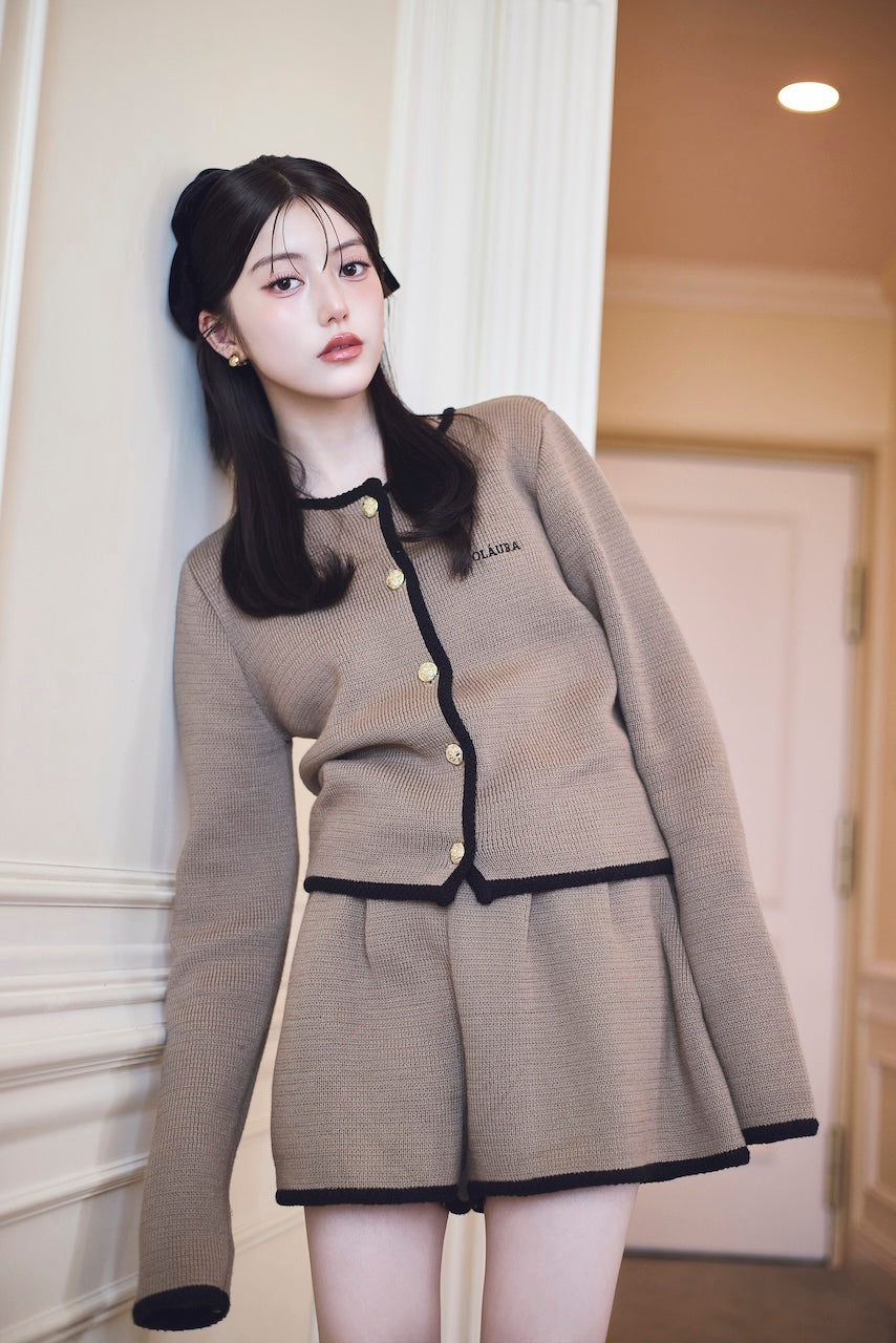 モデル身長：157cm 【トップス】カラー：mocha 【ボトム】カラー：mocha