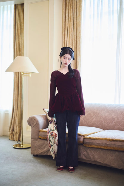 モデル身長：157cm 【トップス】カラー：red 【シューズ】カラー：cherry red