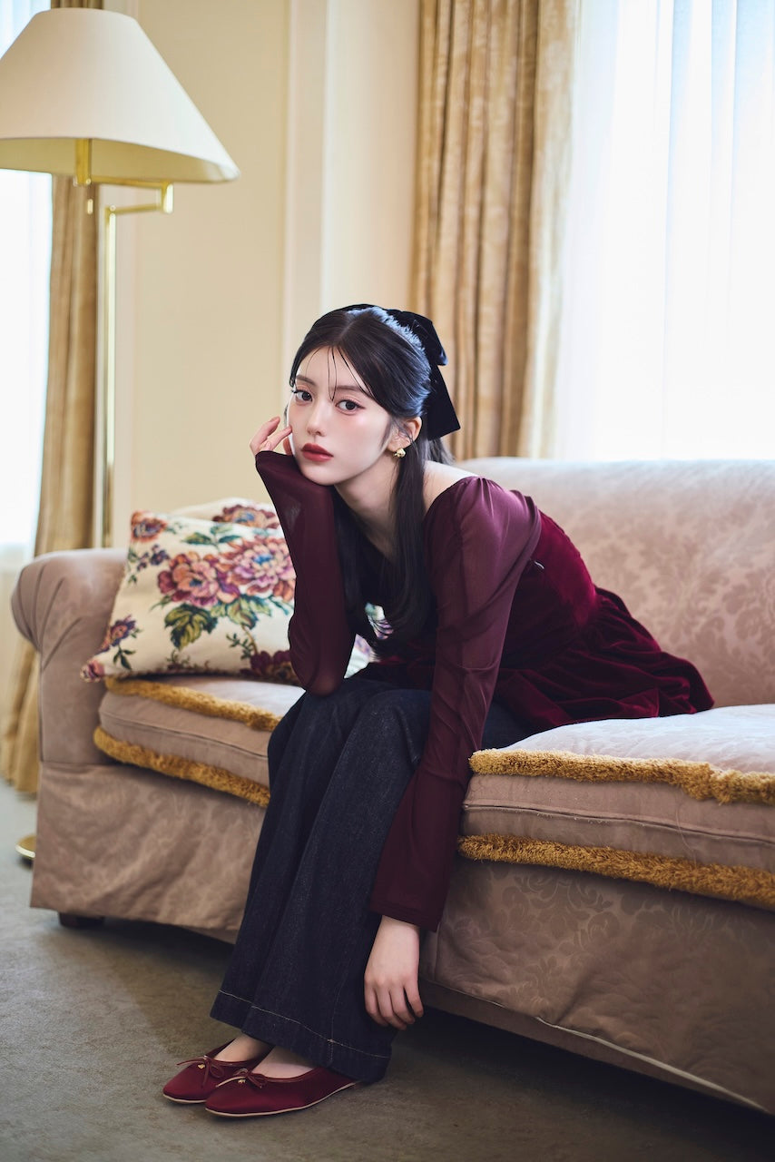 モデル身長：157cm 【トップス】カラー：red 【シューズ】カラー：cherry red