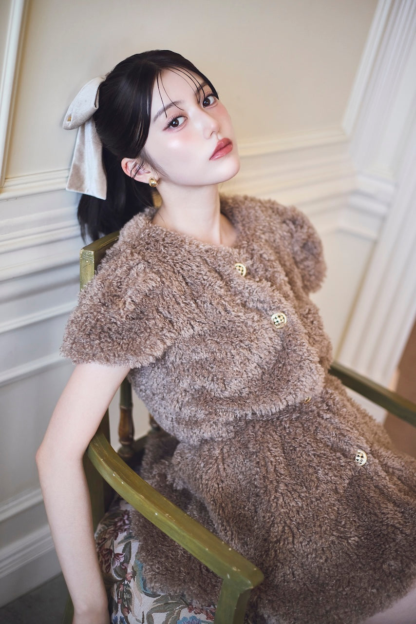 モデル身長：157cm 【トップス】カラー：mocha 【ボトムス】カラー：beige サイズ：MM