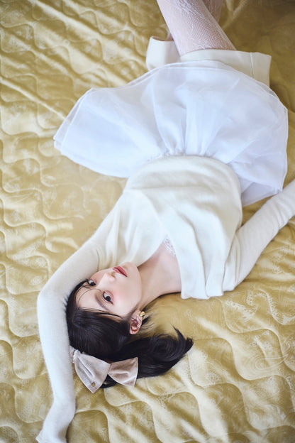 モデル身長：157cm 【トップス】カラー：white × white 【ボトムス】カラー：off white サイズ：MM