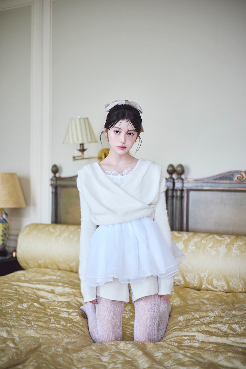 モデル身長：157cm 【トップス】カラー：white × white 【ボトムス】カラー：off white サイズ：MM